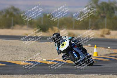 media/Dec-17-2023-CVMA (Sun) [[bf0c04832d]]/Race 4 Amateur Supersport Middleweight/